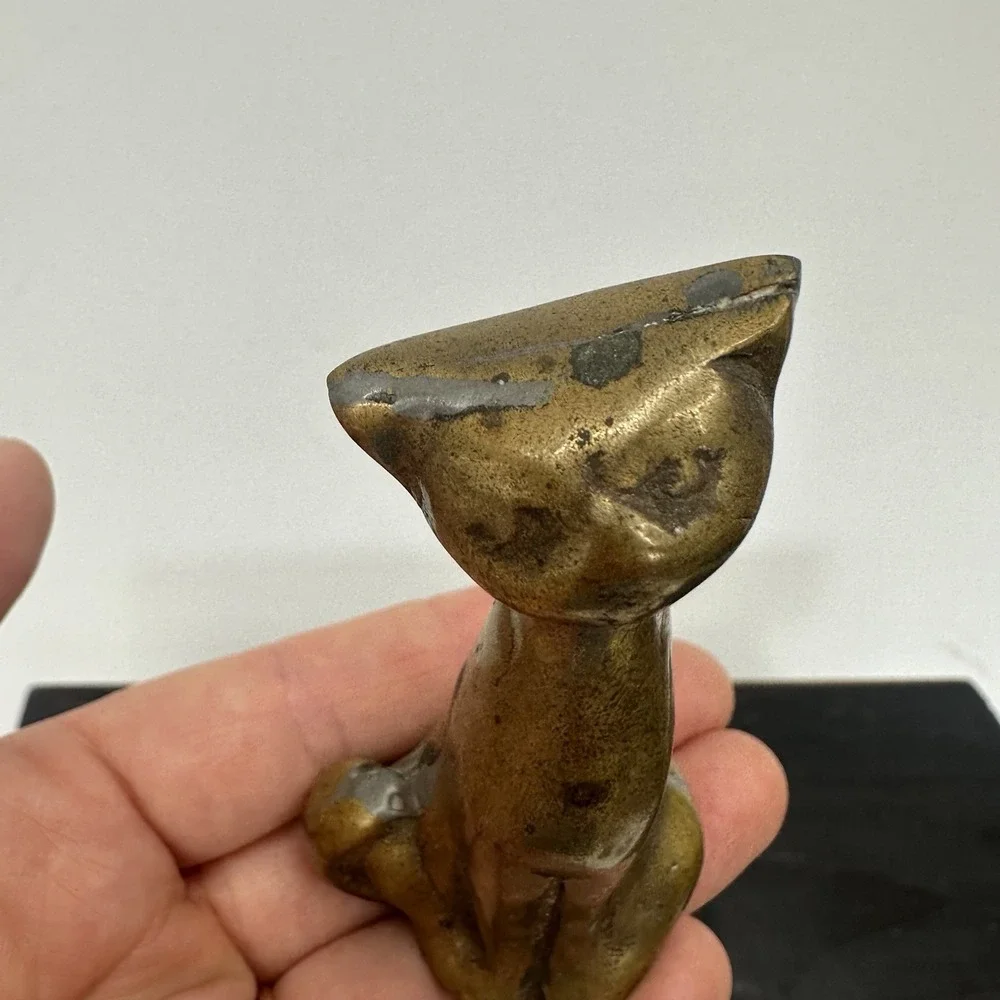 Vintage Cat cast Iron brass Tone Gold Colored Painted figurine Statue 3.5